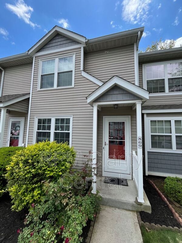 property at 869 Charnwood Ln