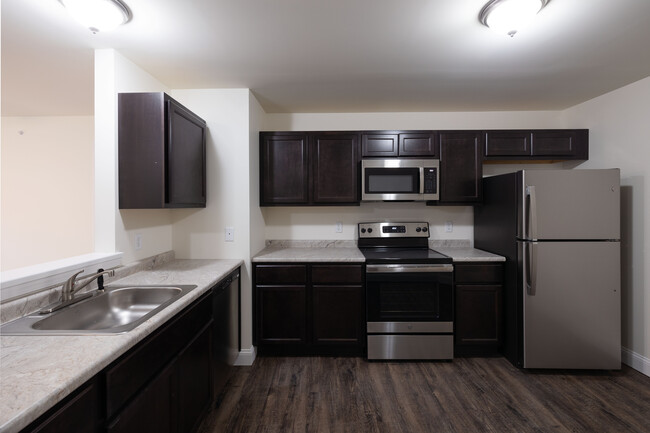 King's Isle Senior Living in Mechanicville, NY - Foto de edificio - Interior Photo