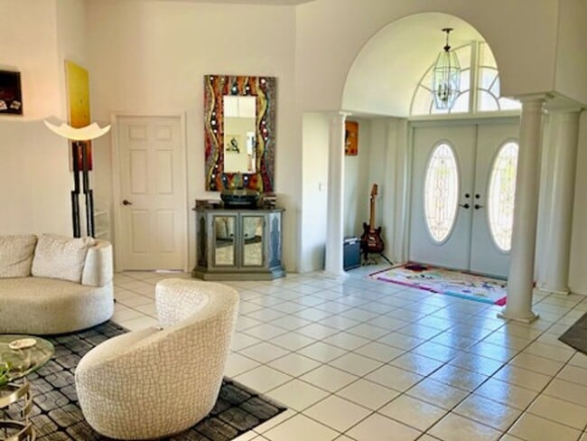 428 Waterleaf Ct in Marco Island, FL - Building Photo - Building Photo