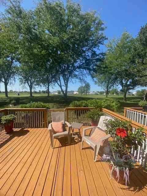 14058 Edgewater Dr