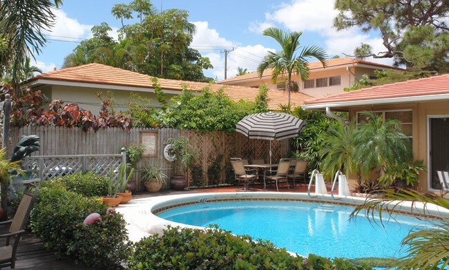 Bayview Apartments in Fort Lauderdale, FL - Foto de edificio - Building Photo
