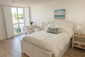 4016 Gresham St in San Diego, CA - Foto de edificio - Building Photo