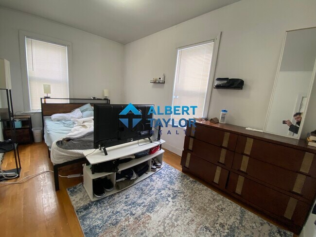 530 Cambridge St, Unit 2