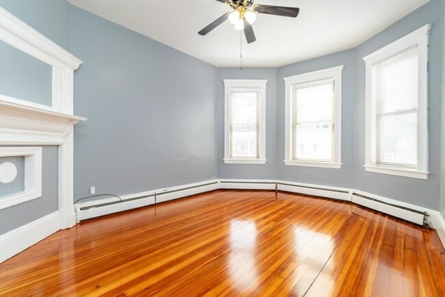 46 Houghton St in Boston, MA - Building Photo - Building Photo