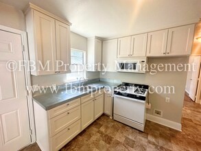 1506 Ferris Ave in Waxahachie, TX - Building Photo - Building Photo