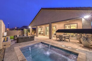 2542 Strathmill Ave in Henderson, NV - Building Photo