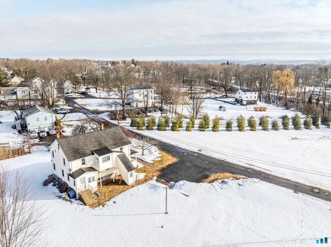 8 Piney Ridge Rd in Cromwell, CT - Building Photo - Building Photo