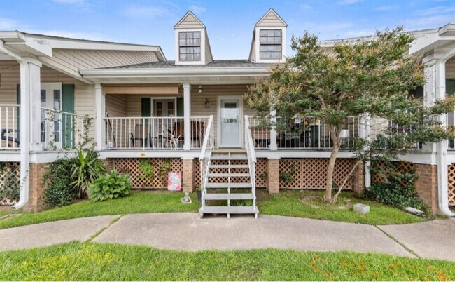 property at 100 Teal Ln