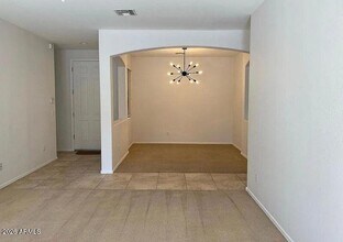 6857 S Birdie Way in Gilbert, AZ - Building Photo - Building Photo