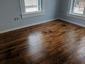 110 S Main St in Monticello, IN - Building Photo - Building Photo