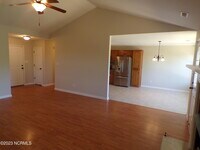 195 E Ridge Ct photo'