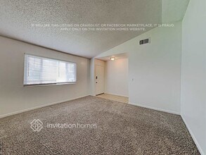 200 Bonfield Way in Sacramento, CA - Foto de edificio - Building Photo