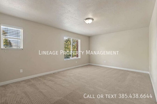property at 11234 Summer Heights Dr