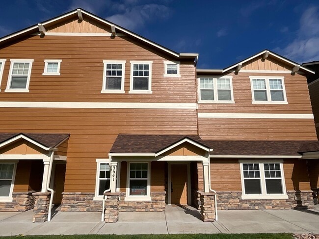 property at 5641 Shamrock Heights