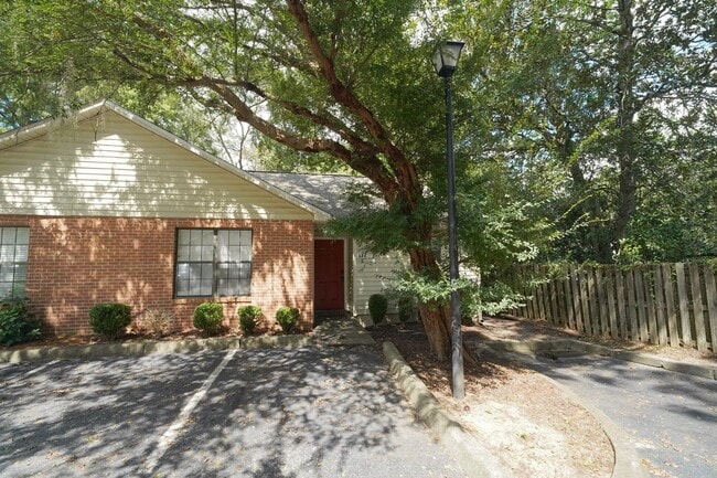 property at 828 Ashlyn Forest Dr