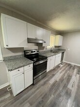 625 Forest Ave in Jackson, MS - Building Photo - Building Photo