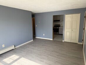 924 Main St, Unit 26 in Woburn, MA - Building Photo - Building Photo