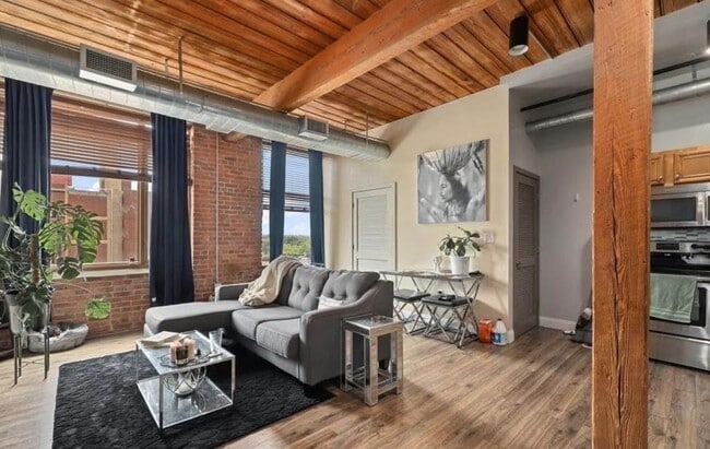 property at 146 Court St