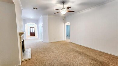 3464 Twin Pines Dr in Keller, TX - Foto de edificio - Building Photo