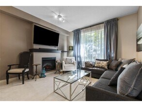 2738 158 St in Surrey, BC - Building Photo - Building Photo