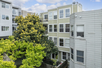 1610 Sacramento St in San Francisco, CA - Building Photo - Building Photo