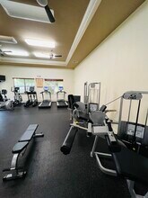 6521 Emerald Dunes Dr, Unit 106 in Royal Palm Beach, FL - Building Photo - Building Photo