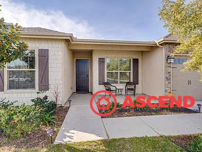 9403 Rancho Viejo Dr in Bakersfield, CA - Building Photo - Building Photo