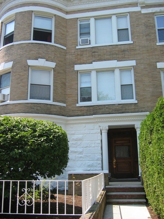 59 Addington Rd in Brookline, MA - Building Photo