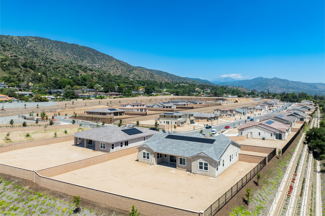 La Colina Estates in Glendora, CA - Building Photo