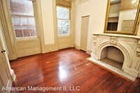 216 W Monument St photo'