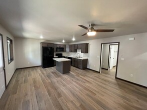 SoDak Townhomes in Lake Norden, SD - Building Photo - Building Photo