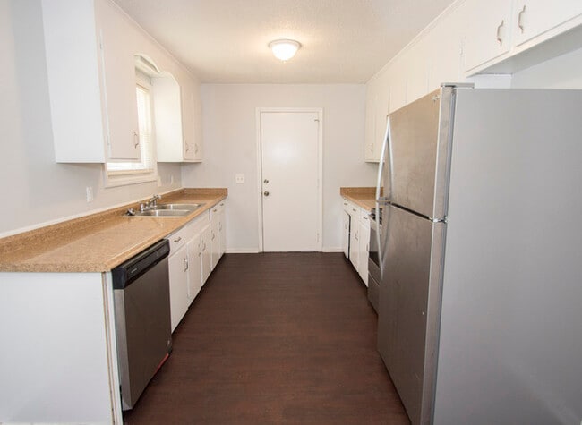 612 Bitternut Dr in Columbia, SC - Building Photo - Building Photo