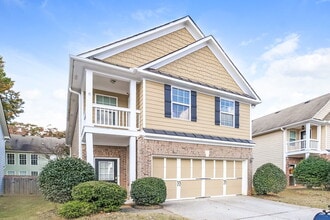 5210 Cedar Shoals Dr in Buford, GA - Building Photo - Building Photo