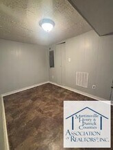 2280 Oak Level Rd in Bassett, VA - Building Photo - Building Photo