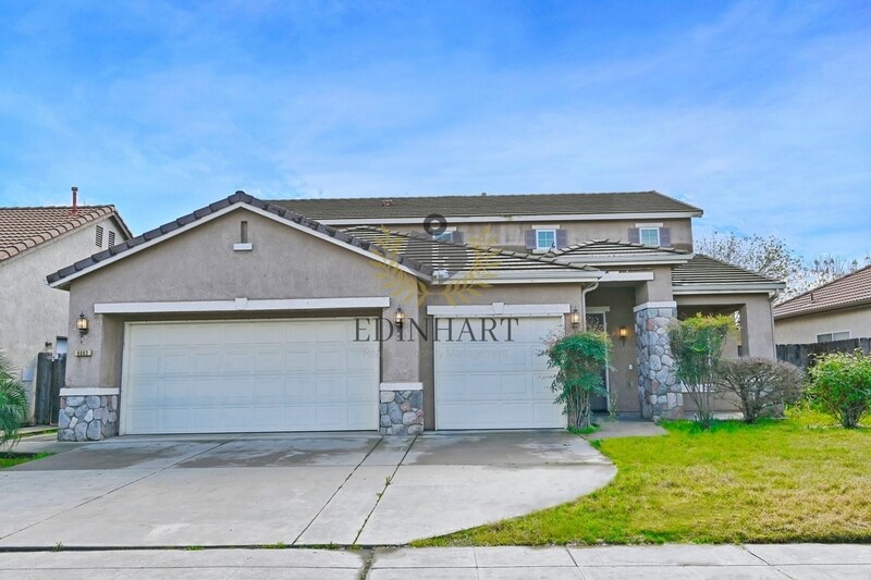 6083 E Andrews Ave in Fresno, CA - Building Photo