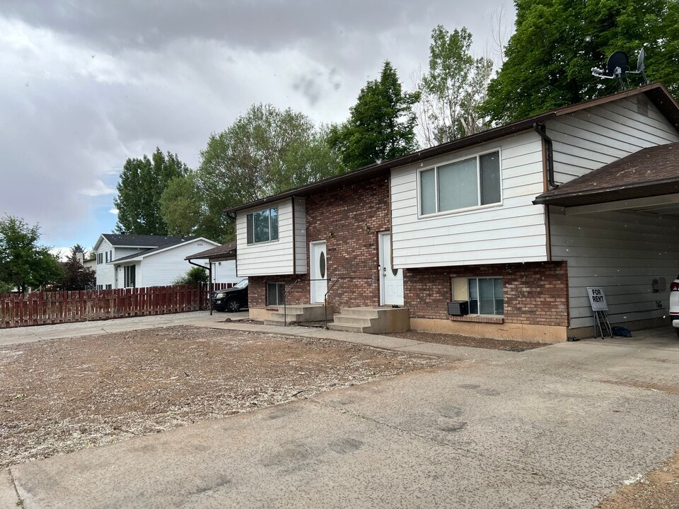 356 S 900 W in Vernal, UT - Building Photo
