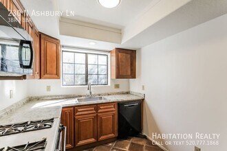 230 N Ashbury Ln in Tucson, AZ - Building Photo - Building Photo