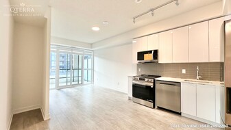 225 Malta Av in Brampton, ON - Building Photo