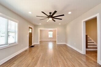 606 Pitts St in Auburn, AL - Building Photo - Building Photo