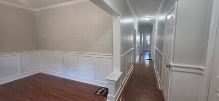 235 Starr St, Unit 1 in New Haven, CT - Building Photo - Building Photo