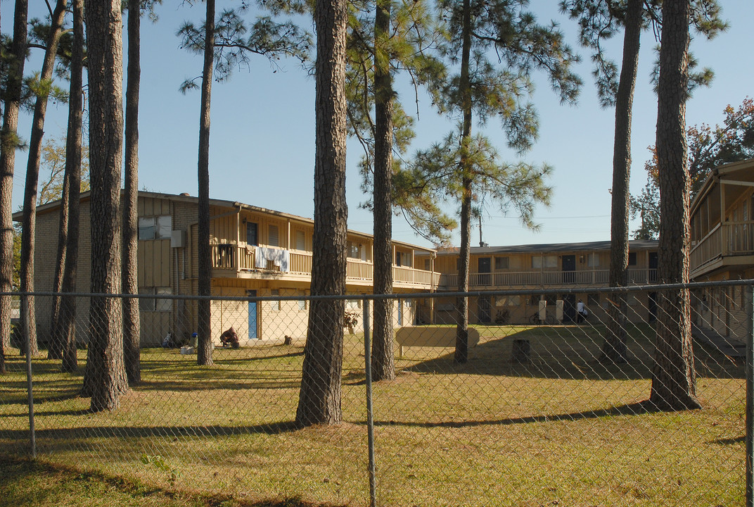 Monterrey Apartments in Beaumont, TX - Building Photo