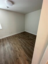 12109 NE 5th Ave in North Miami, FL - Building Photo - Building Photo