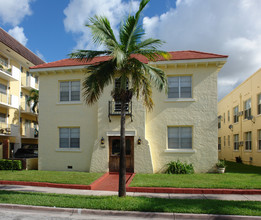 123 Menores Ave in Coral Gables, FL - Building Photo - Building Photo