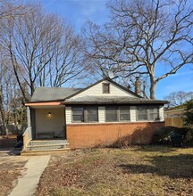 29 Hackensack Rd in Mastic Beach, NY - Building Photo - Building Photo