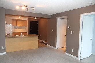 410 Queens Quay W in Toronto, ON - Building Photo - Building Photo