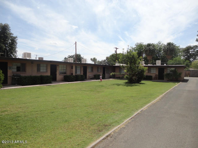 6728 N 23rd Ave in Phoenix, AZ - Foto de edificio - Building Photo