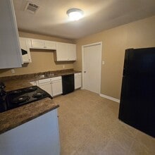 709 Bond St in Mobile, AL - Building Photo - Building Photo