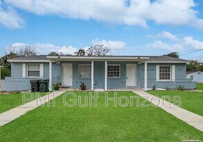 5 Ellinor Ct in Pensacola, FL - Building Photo