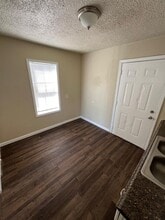 2804 Cornell St in Lubbock, TX - Building Photo - Building Photo