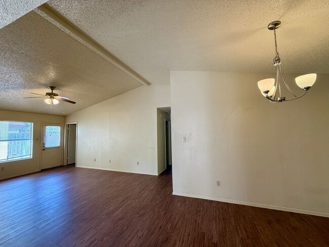 10611 Archdale Dr in Austin, TX - Building Photo - Building Photo